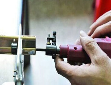 防城港24小时上门开锁公司